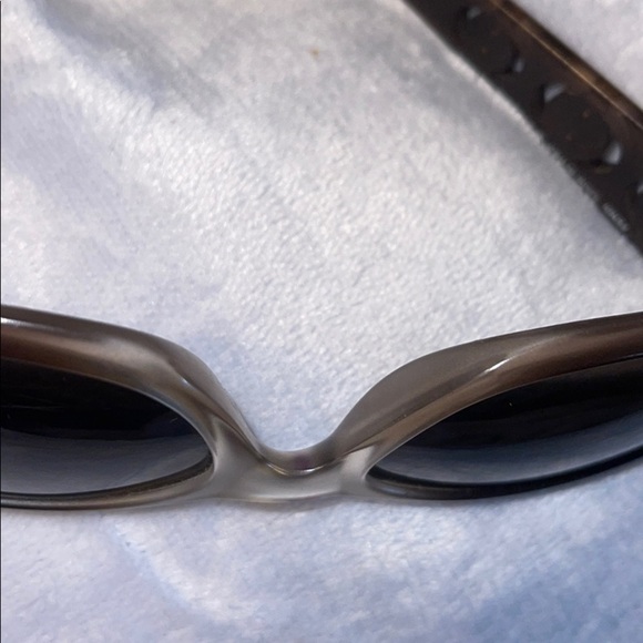 Genuine Vintage Fendi Sunglasses- Plastic Frame - Picture 14 of 16